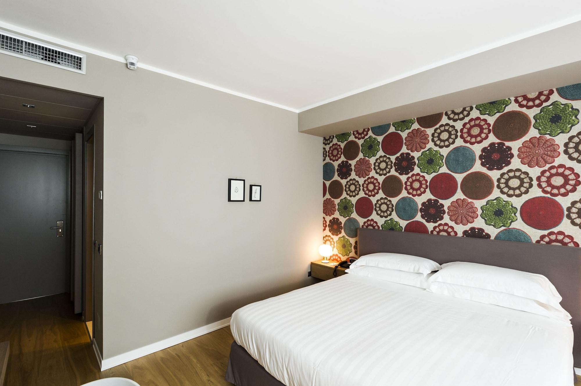 Hotel Crystal