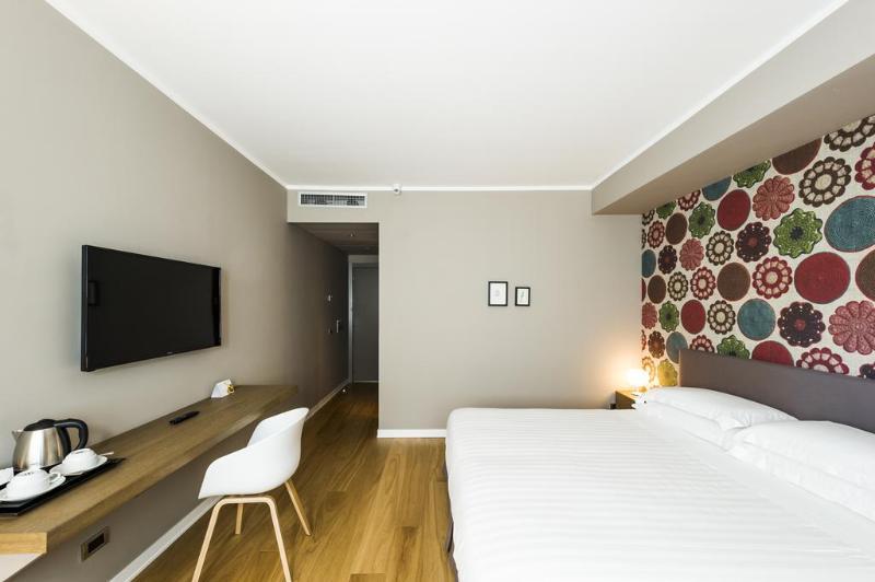 Crystal Hotel