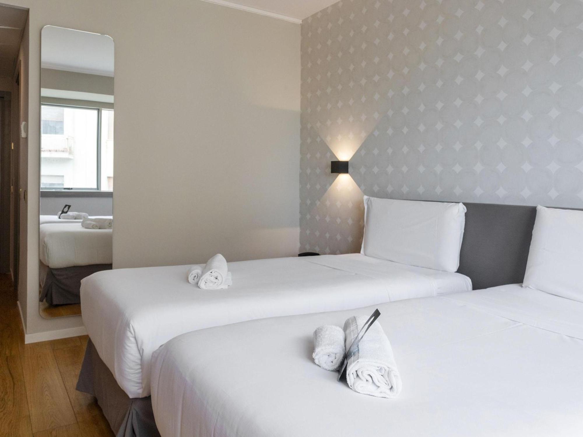 Crystal Hotel 4*